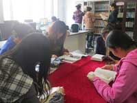 营造书香社区，享受读书快乐