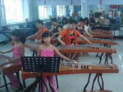 古筝学习班 居民大赞扬