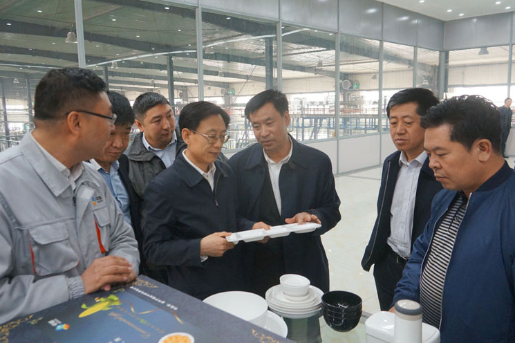 管委会副主任曹臣接待内蒙古自治区兴安盟行政公署考察组