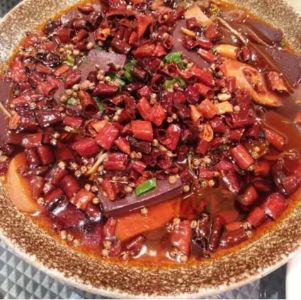 毛血旺