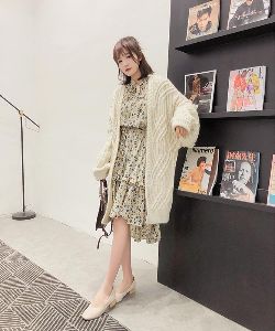 杰梵欧 针织外套女中长款宽松泡泡袖秋装2018新款加厚韩版开衫麻花毛衣潮