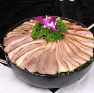 带皮狗肉