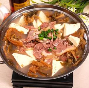 狗肉炖豆腐
