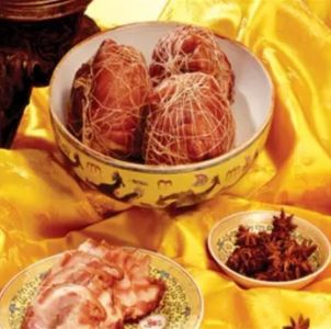 酱香肘子