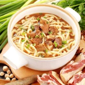 西红柿牛肉汤面