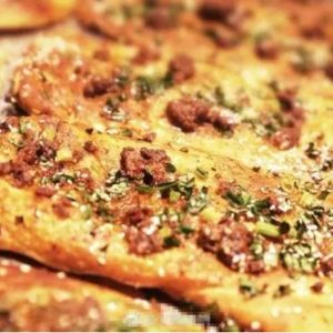 掉渣猪肉烧饼