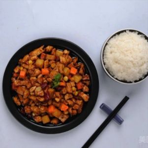 宫保鸡丁饭
