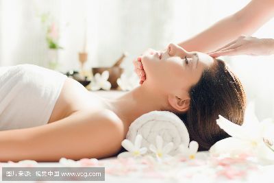 脸部按摩60分钟